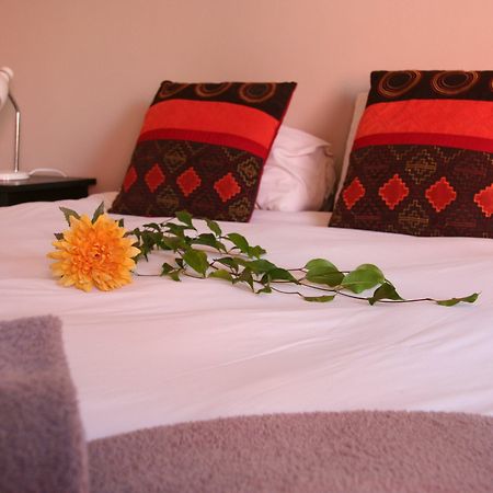Dunedin Star Guesthouse ซวาคอปมุนด์ ภายนอก รูปภาพ
