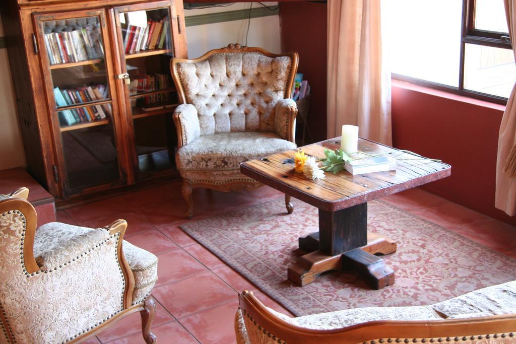 Dunedin Star Guesthouse ซวาคอปมุนด์ ภายนอก รูปภาพ