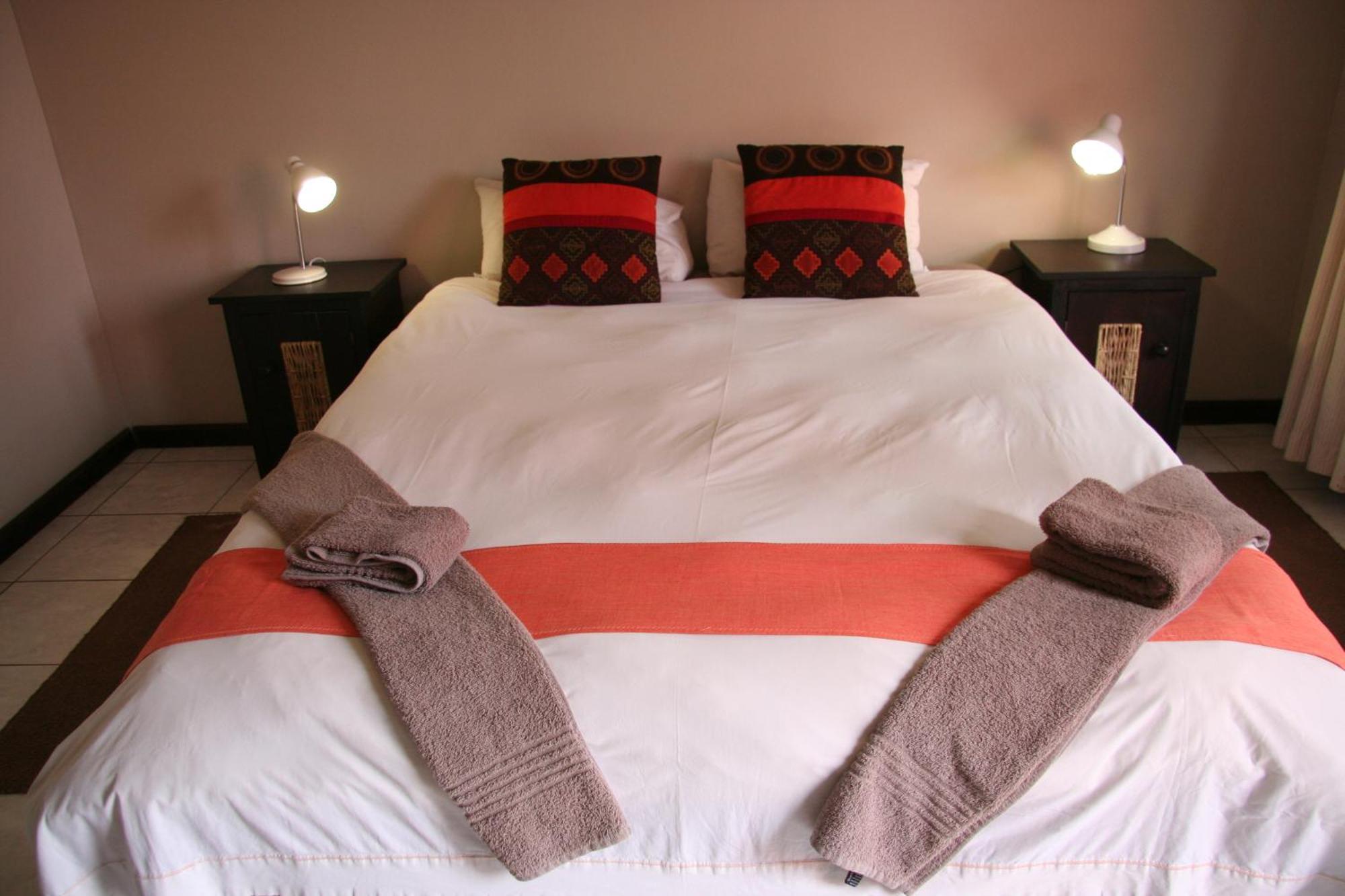 Dunedin Star Guesthouse ซวาคอปมุนด์ ห้อง รูปภาพ