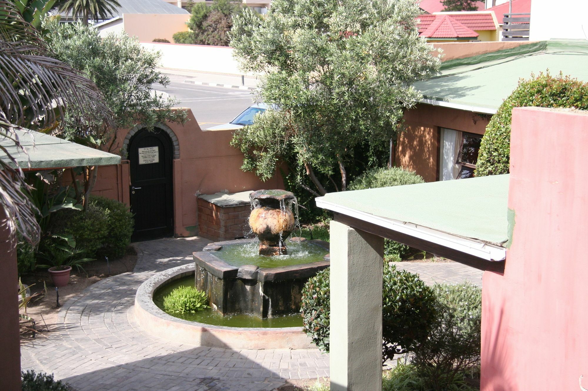 Dunedin Star Guesthouse ซวาคอปมุนด์ ภายนอก รูปภาพ